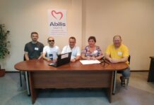 У Вінниці створюють аудіопосібник з оволодіння інформаційними та сенсорними технологіями для людей з інвалідністю