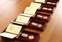 Державні нагороди вручили на Вінниччині родинам полеглих героїв