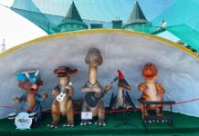 «Ой, у лузі червона калина» виконують маленькі динозаври в оновленому «Динопарку» Вінниці