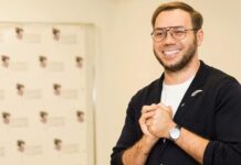 Головні осінні тренди від Андре Тана: жіночність, замша та винні відтінки