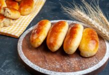 Рецепт ідеальних пиріжків з яблучною начинкою – швидко і смачно