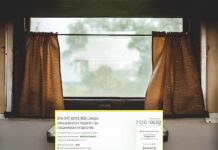 Укрзалізниця планує закупити сонцезахисні штори на понад 8 млн грн