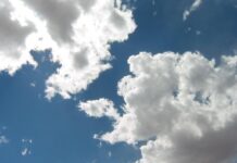 Похмурий день у Вінниці: хмарне небо від ранку до вечора