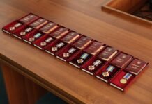 У Вінниці родинам загиблих військових вручили державні нагороди