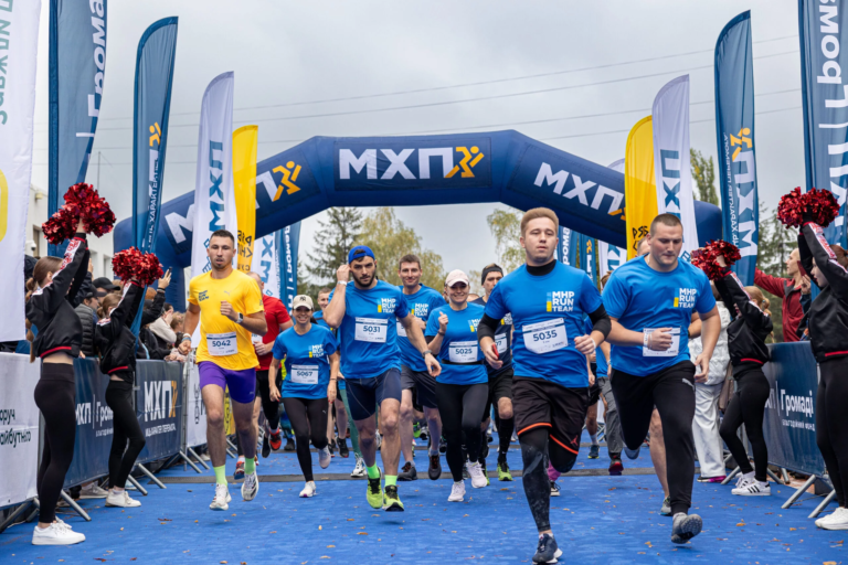 Понад 1000 учасників підтримали військових на Run 4 Victory в Ладижині