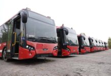 Вісім громад Вінниччини отримали шкільні автобуси від шведської компанії «Keolis»