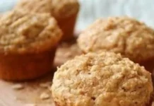 Дієтичні кекси з яблуком та висівками на йогурті