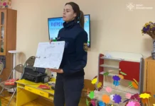 У дитсадках Калинівки та Козятина рятувальники навчали малечу основам безпеки