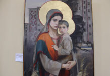 У Тульчині під час відкриття проєкту «Молитва за Україну» встановили національний рекорд. Фоторепортаж