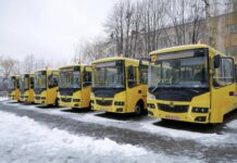Громади Вінниччини отримали третю партію шкільних автобусів