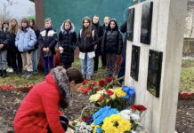 Трьом полеглим воїнам відкрили меморіальні дошки в селі на Вінниччині