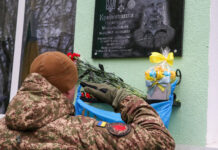Меморіальні дошки встановили на честь захисників України на Вінниччині