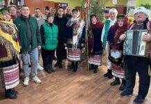 У Тростянецькій громаді наколядували 45 тисяч гривень для захисників