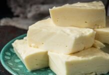 Як приготувати домашній плавлений сир: простий рецепт