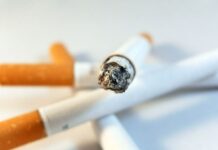 Зеленський підписав закон про підвищення акцизів на тютюнові вироби