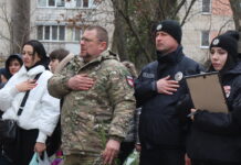 Відкриття меморіальної дошки загиблому воїну Вадиму Кондратюку у Вінниці