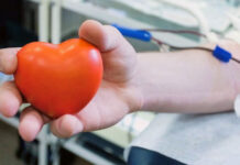 Солодкий бонус за донорство: вінничан запрошують здати кров