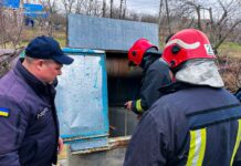 У Погребищі рятувальники витягли чоловіка з криниці на глибині 15 метрів