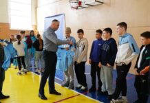 Липовецькі спортсмени отримали нову форму від Фонду “МХП-Громаді”