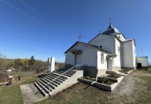 В Якубівці та Війтівцях до Великодня оновили храми