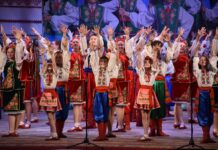 У Вінниці стартував Міжнародний фестиваль дитячої творчості «Барвінкове кружало»