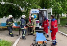 На Вінниччині жінка випала з вікна третього поверху