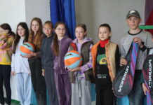 Гімназія в селі Нападівка отримала спортивний інвентар у межах акції «Спорт заради Перемоги!»