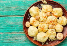 Галушки з м’ясом — смачна класика української кухні