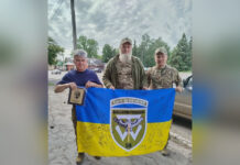 «Україна сильна, поки тримається її армія»: Кучер про поїздку на передову