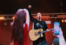 YAKTAK у неділю у Вінниці: «Всі треки до хрипоти, захід сонця! Це буде не просто концерт»