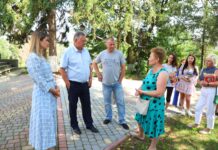 Народна депутатка Лариса Білозір у Томашполі: нові проєкти і допомога місцевим мешканцям