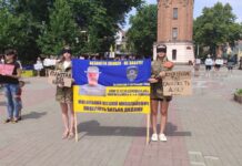 У Вінниці відбулася акція на підтримку полонених і зниклих безвісти захисників: «Віримо, чекаємо, молимось»
