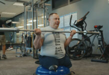 «FPV-дрон прилетів просто в ноги»: історія відновлення воїна Костянтина Гладкого