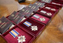 У Вінниці рідним загиблих Захисників вручили державні нагороди посмертно