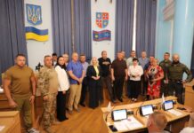 17 жителів Вінниччини відзначили Почесною відзнакою «За заслуги перед Вінниччиною»