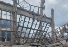 Війна забрала 20 років праці: у Вінниці знищено виробництво дверей