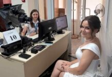 У Вінниці наречена в день весілля оформила новий ID-паспорт
