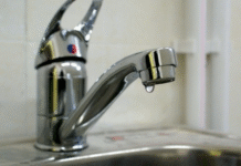 Вінничани без води майже на добу: завтра водоканал ремонтуватиме водогін