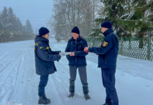Рятувальники закликають жителів Вінниччини не виходити на замерзлі водойми
