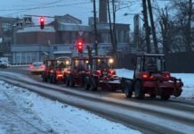 У Вінниці через ожеледицю посилили роботу комунальних служб