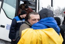 Восьмеро вінничан повернулися додому з російського полону