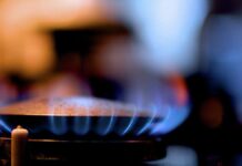 На Вінниччині жінка отруїлася чадним газом: її госпіталізували