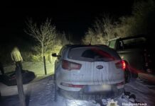 Надувний човен і $8 тисяч: на Вінниччині чоловік намагався переправити людей через кордон