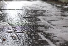 На Вінниччині попереджають про ожеледицю та сильний вітер 18 лютого