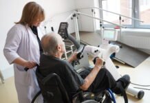 Вінницька лікарня швидкої допомоги отримала сучасне реабілітаційне обладнання на 3 млн грн