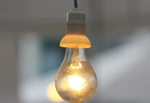 На Вінниччині у другій половині дня можливі відключення світла