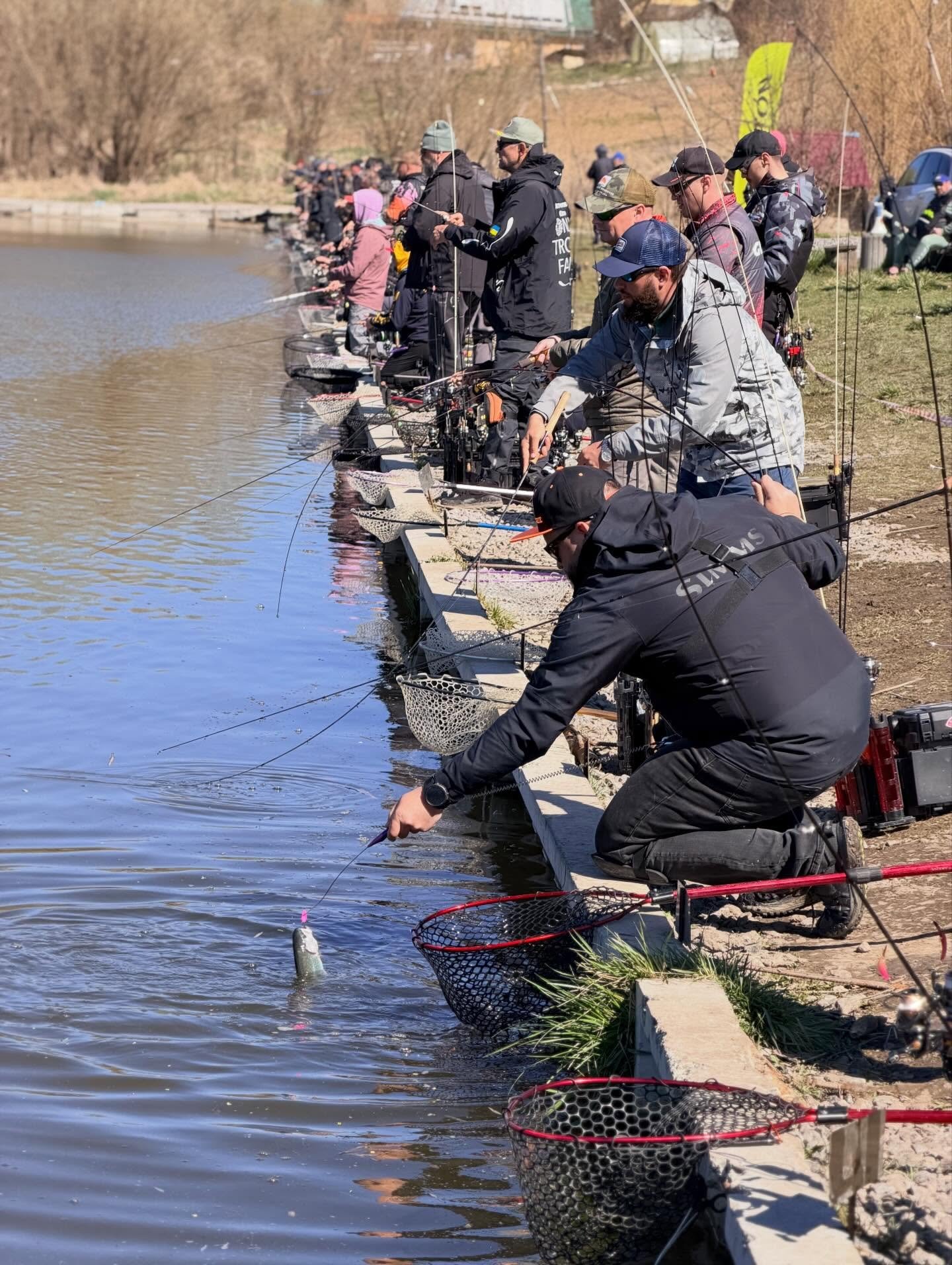 Азарт і рекордні улови: чемпіонат України з лову форелі відбувся на...