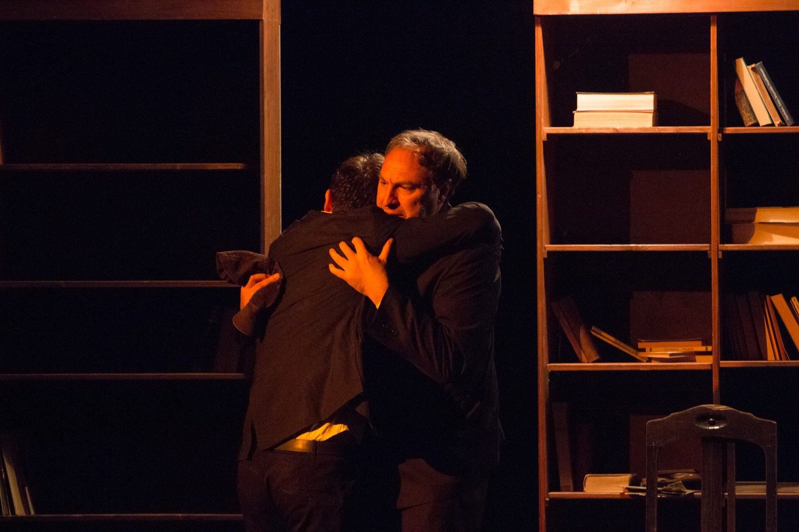 Вистава «Тату, ти мене любив?» 27 квітня вперше у Вінниці