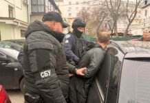 $7500 за втечу: у Вінниці викрили схему переправлення ухилянтів