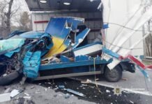 У Хмільницькому районі зіткнулися автобус і вантажівка: загинув водій